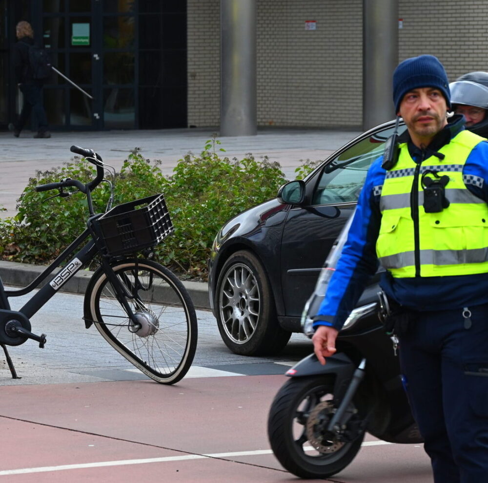 Fietser met voorrang aangereden in Leeuwarden