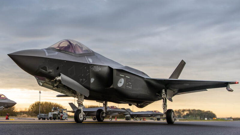Grootschalige NAVO-oefening Ramstein Flag op Vliegbasis Leeuwarden, daarna minder vliegverkeer