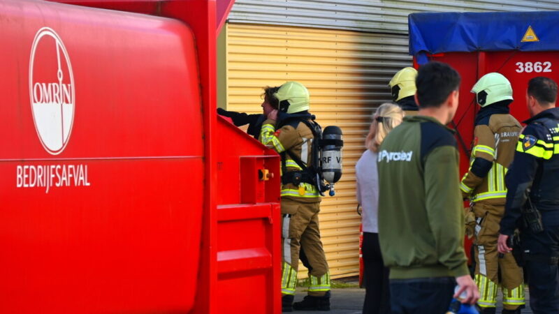 Verkenning van de brand in een loods in Leeuwarden