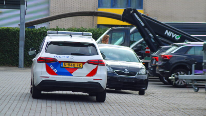 Persoon gewond naar ziekenhuis na aanrijding in Leeuwarden