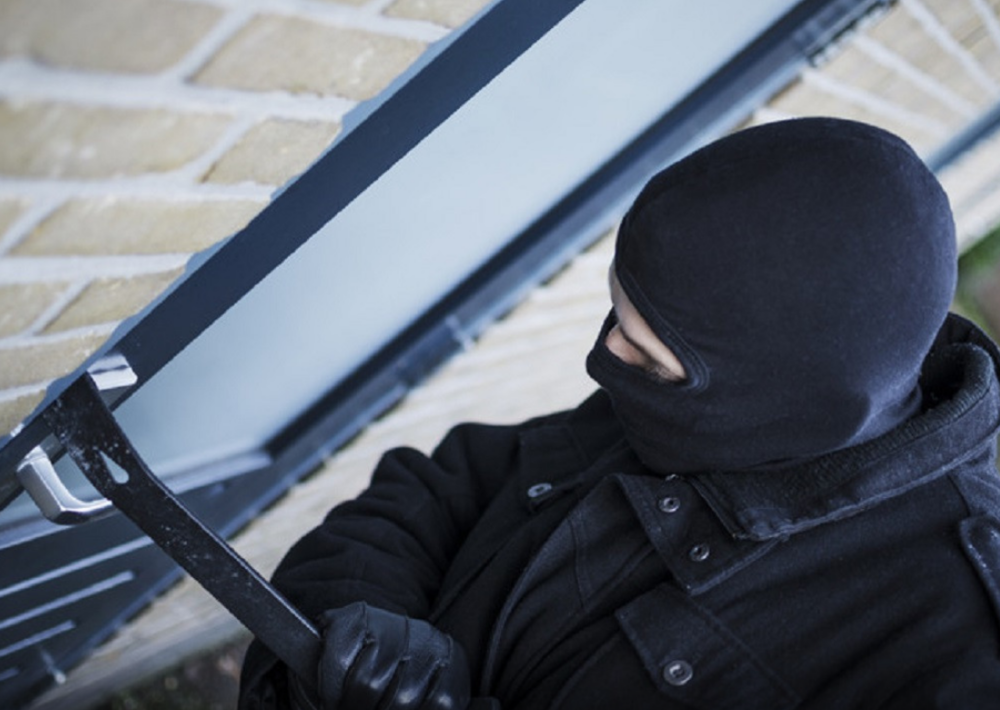 Drie inbraakpogingen in Stiens en Leeuwarden op zondag