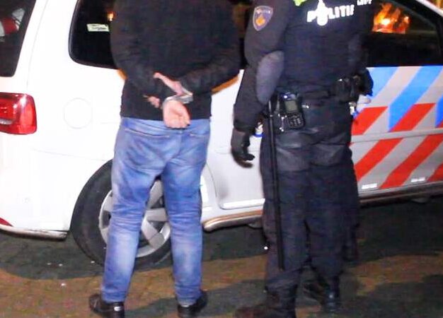 Bestuurder onder invloed van drugs aangehouden bij controle in Leeuwarden
