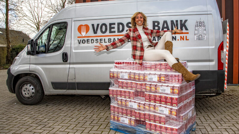 DE-waardepuntenactie van Lionsclub Leeuwarden Leowardia voor Voedselbank opnieuw een succes!