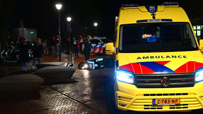 Bezorgkoerier gewond bij valpartij in Leeuwarden