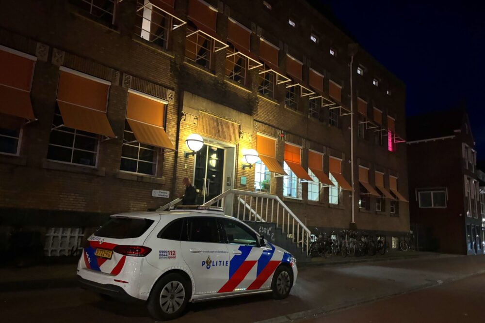 Melding van steekpartij bij zorgopvang Zienn in Leeuwarden