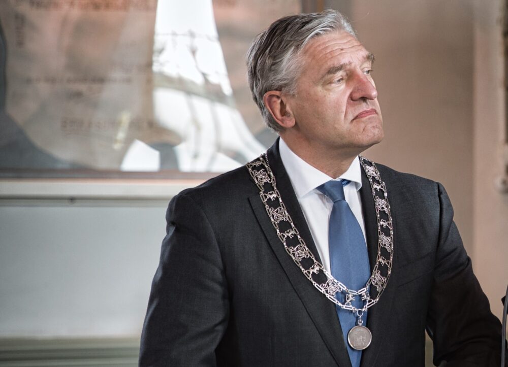 Burgemeester Buma viert Leeuwarden Day in Canada