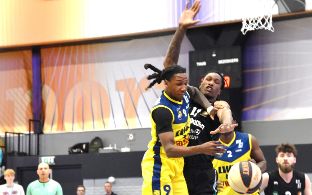 LWD Basket geeft ook uit bij Feyenoord Rotterdam niet thuis