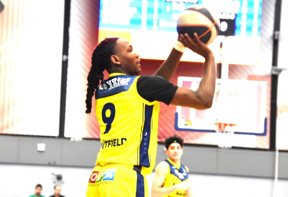 LWD Basket verpulvert QSTA United in eigen huis