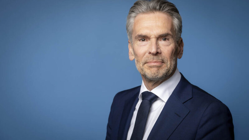 Premier Dick Schoof in Leeuwarden voor Ramstein Flag oefeningen