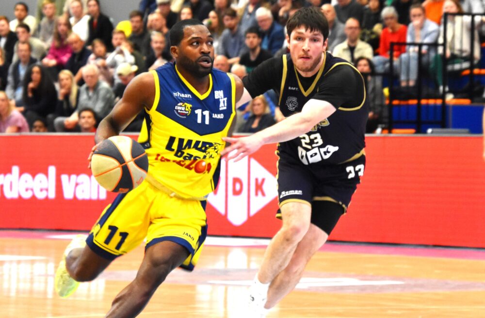 LWD Basket wint na enerverend duel van Zwolle