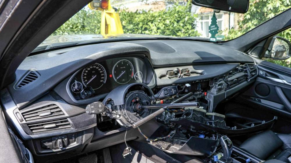 Litouwse autodieven op heterdaad betrapt in Leeuwarden