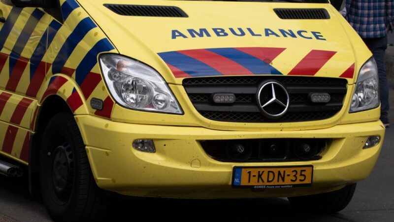 Lange file na botsing in tunnel op Drachtsterweg in Leeuwarden