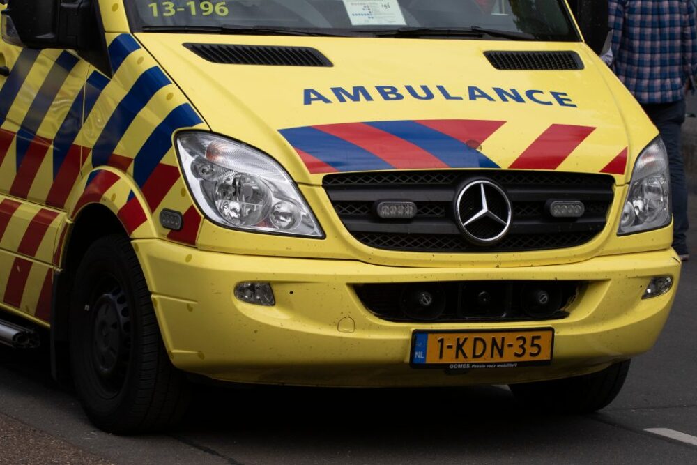 Lange file na botsing in tunnel op Drachtsterweg in Leeuwarden