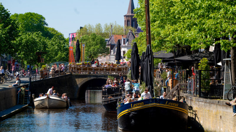 Zomer in aantocht: gratis watersport en livemuziek bij opening watersportseizoen Leeuwarden