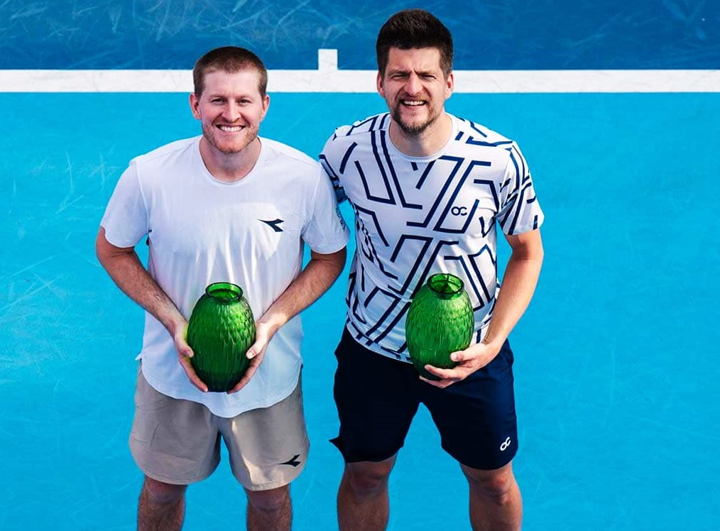 Arends en Johnson naar finale op ATP500 in Barcelona