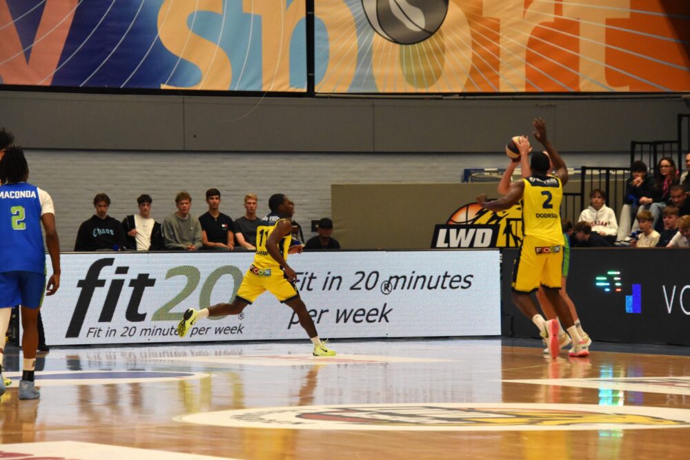 LWD Basket maakt in wedstrijd vier het onmogelijke waar
