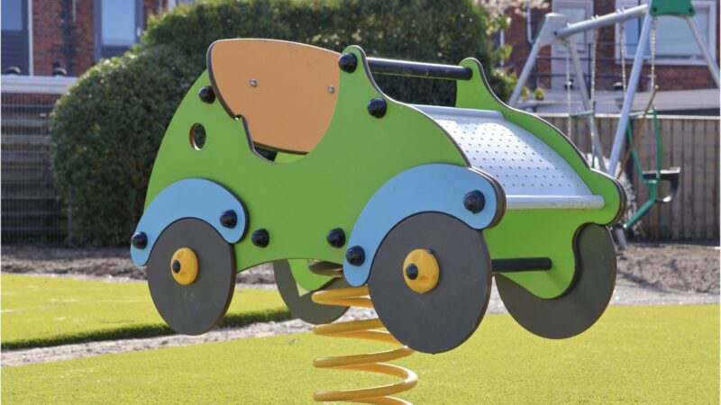 Video: Opening eerste inclusieve speeltuin in Huizum-West