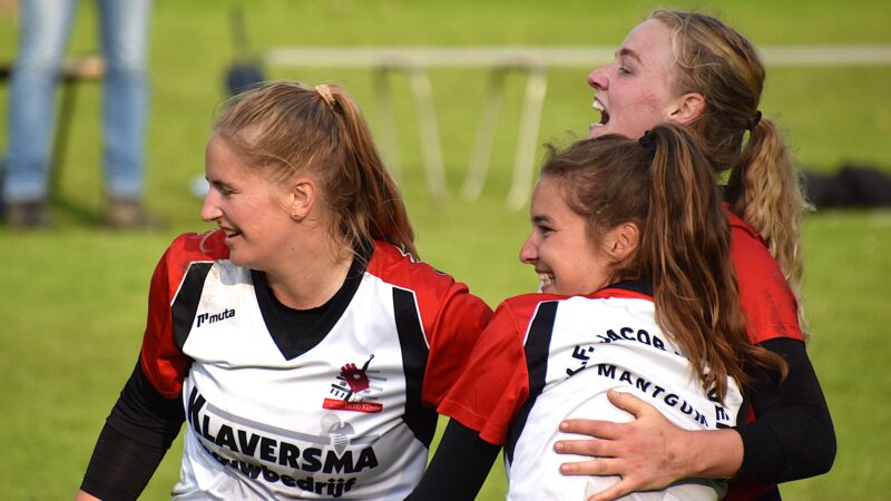 Audio: Mantgum verrassende winnaars NK-dames in Jorwerd