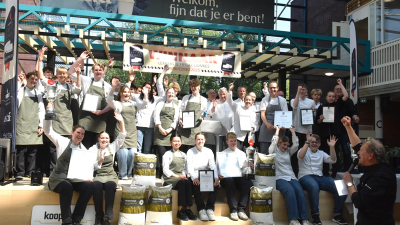 Wedstrijd om Lekkerste Fryske Dúmkes bij Firda Leeuwarden