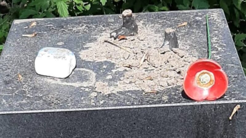 Wat resteert: twee voetjes en stilte