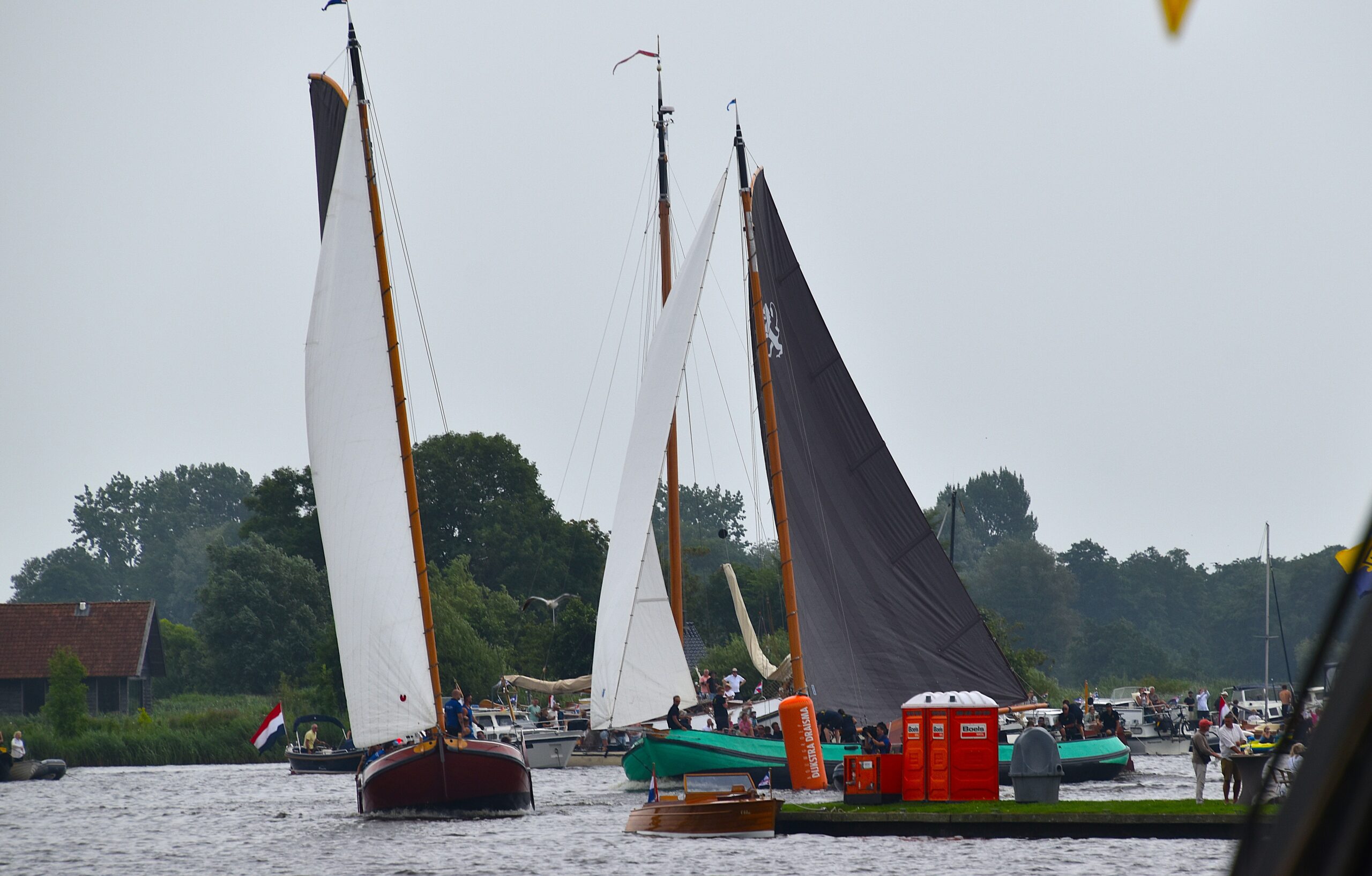 Skûtsje Joure wint en Leeuwarden finisht als tweede