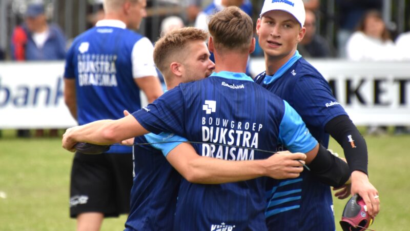 Steenstra en Minnesma winnen met van Zwieten in Harlingen