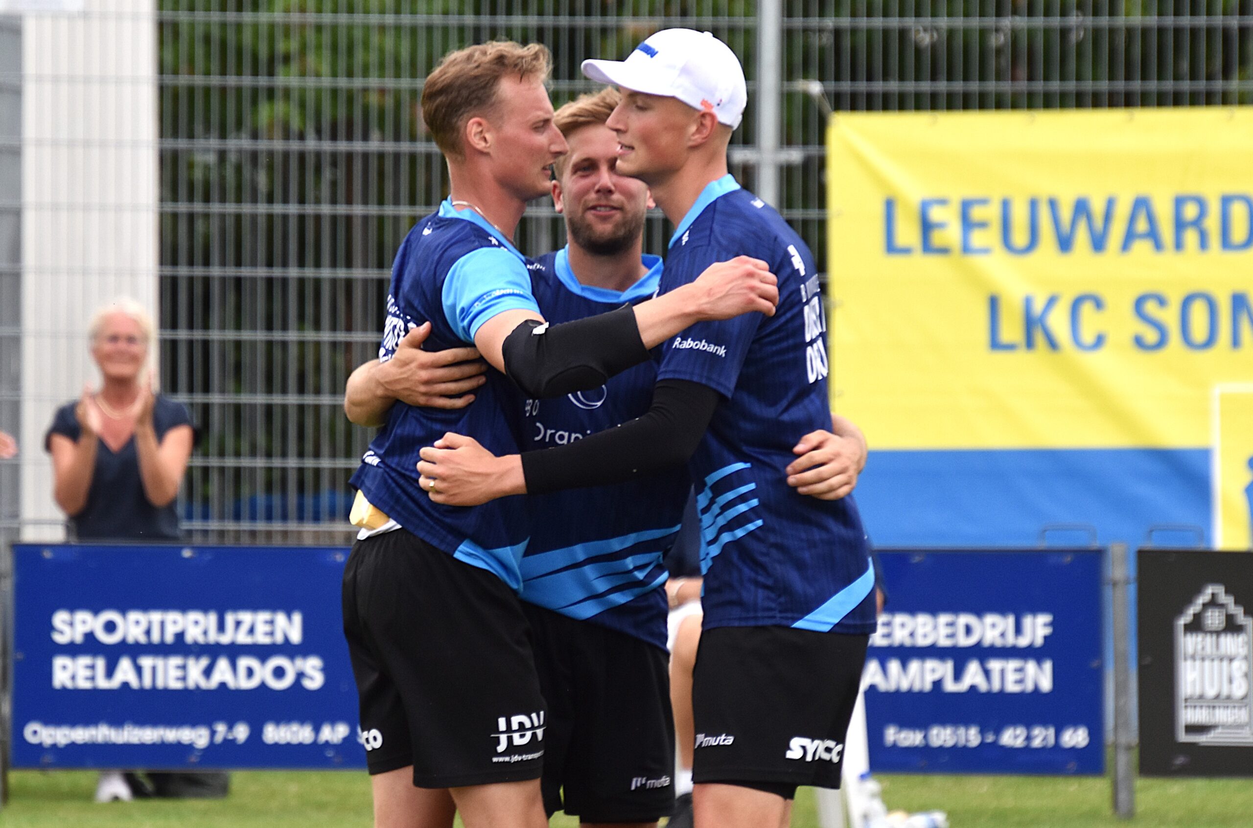 Van Zwieten, Steenstra en Minnesma winnen 106e Rengersdag