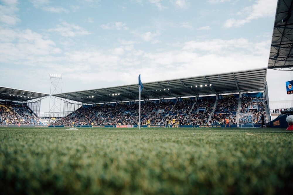 Hoogtepunt officiële opening Kooi Stadion: oefenwedstrijd Cambuur tegen Feijenoord