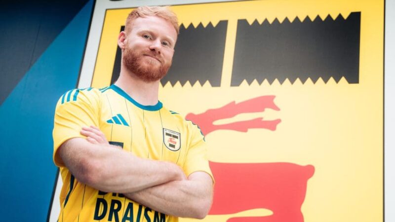SC Cambuur versterkt aanval met Jort van der Sande