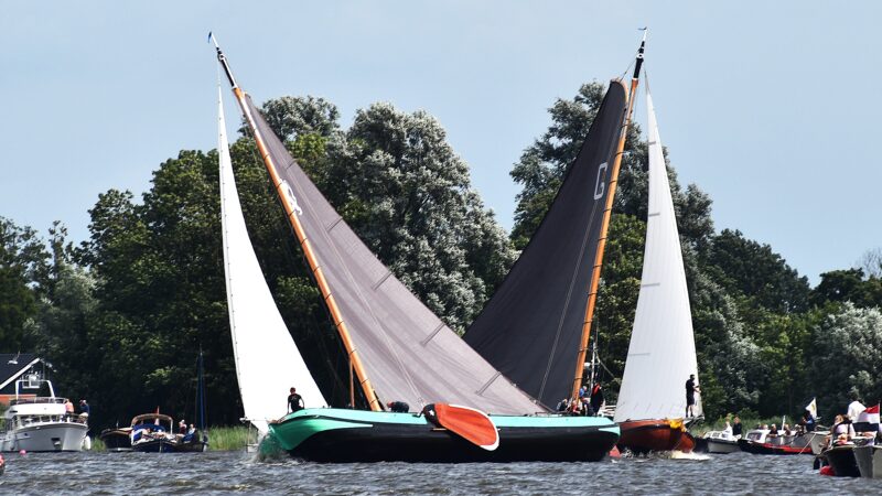 Skûtsje Leeuwarden verstevigt zilveren positie klassement