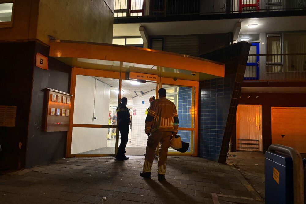 Sterke terpentinelucht in flat Leeuwarden door onbekende vloeistof in lift