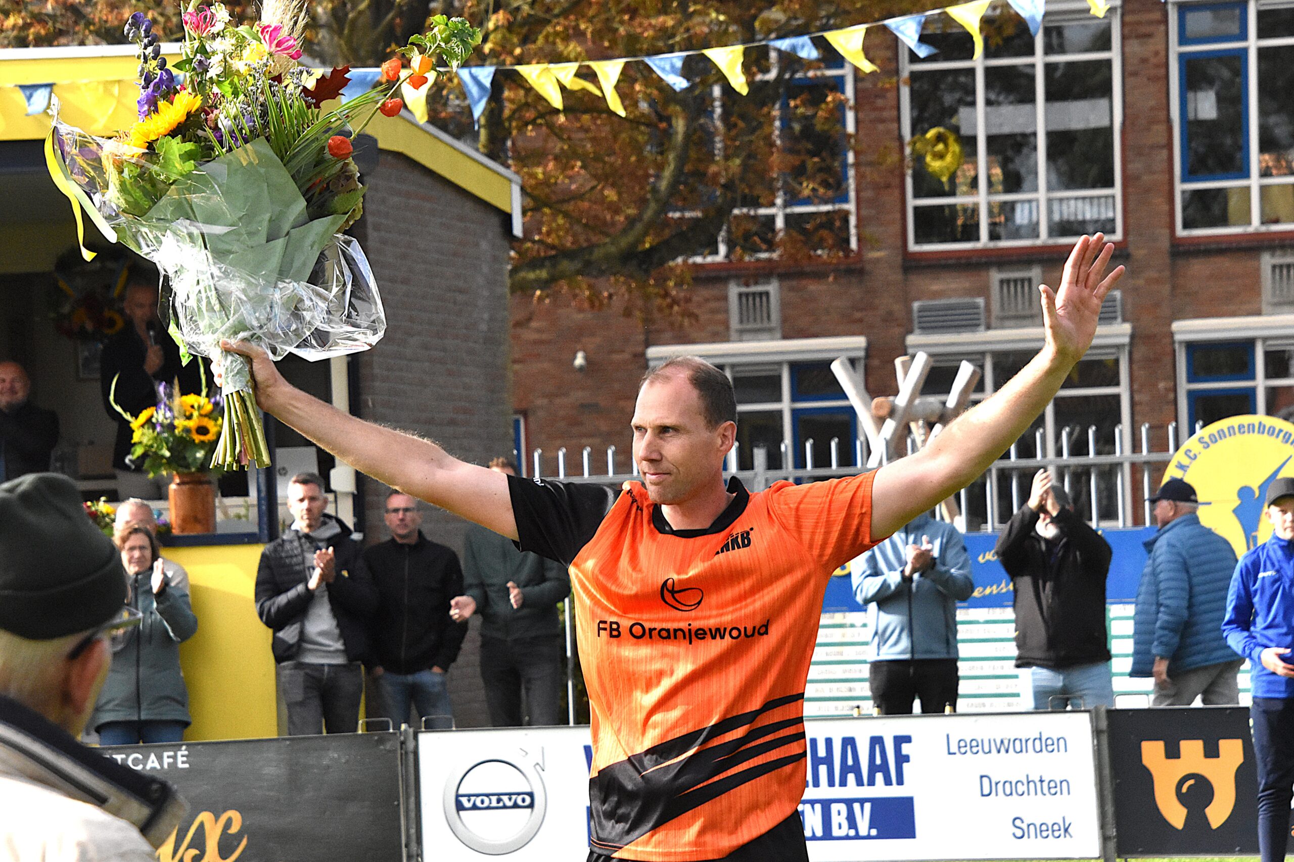 Gert Anne van der Bos sluit met winst carrière in stijl af