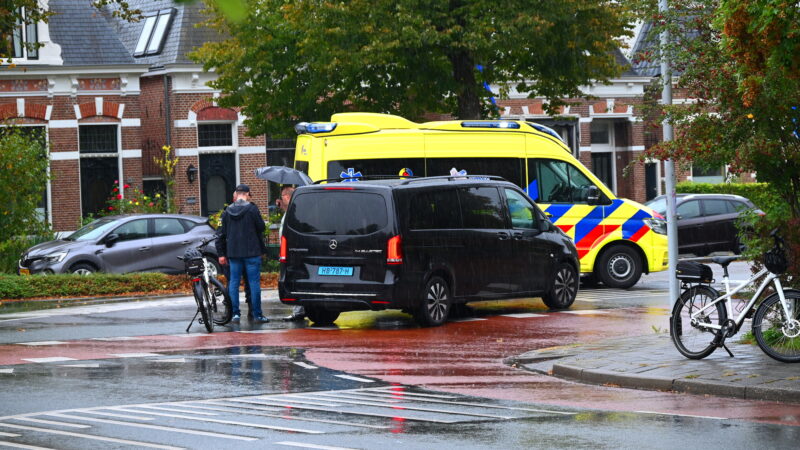 Gewonde bij ongeval op beruchte kruising in Leeuwarden