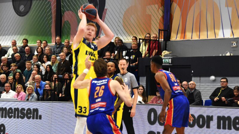 LWD Basket mist regelmaat en verliest van Den Bosch
