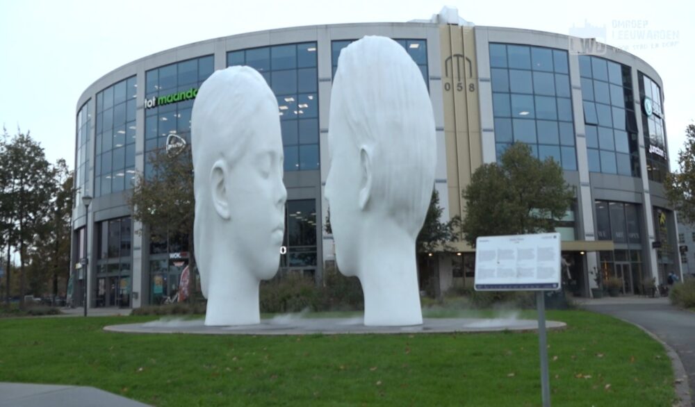 VIDEO: Leeuwarden trapt verhalenreeks af: fonteinen komen tot leven