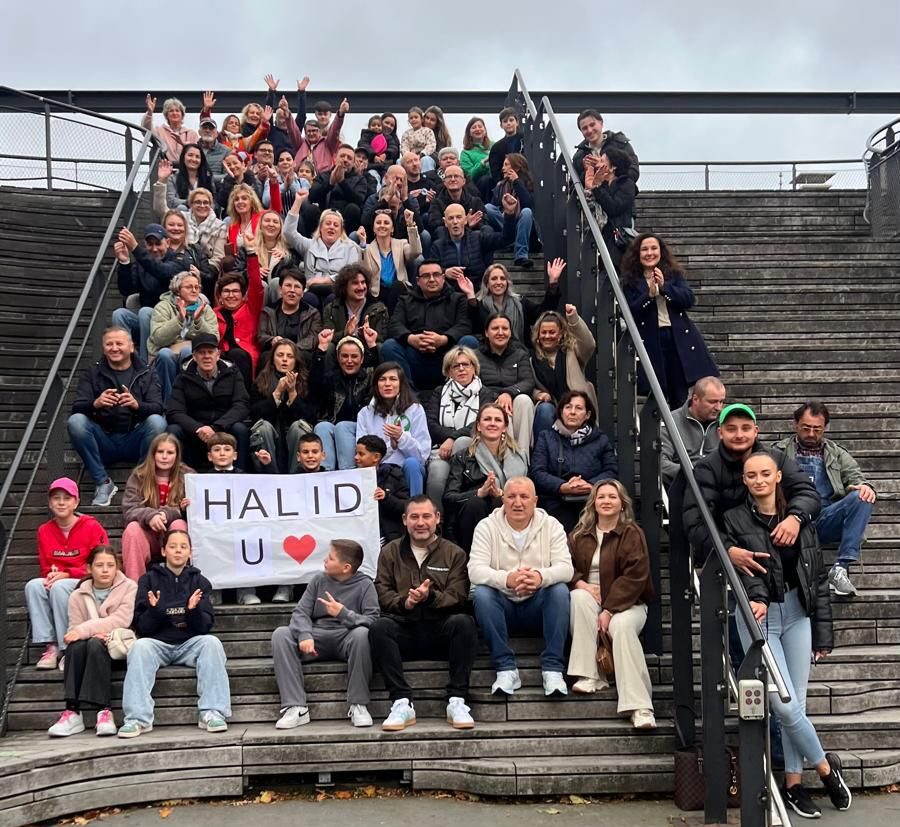 Herdenking voor Bosnische zanger Halid Bešlić in Leeuwarden