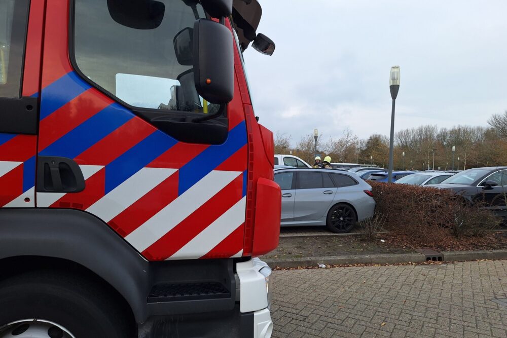 Brandmelding bestelbus in Leeuwarden blijkt loos alarm