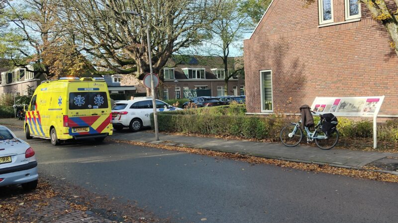 Fietster gewond bij botsing met auto in Leeuwarden