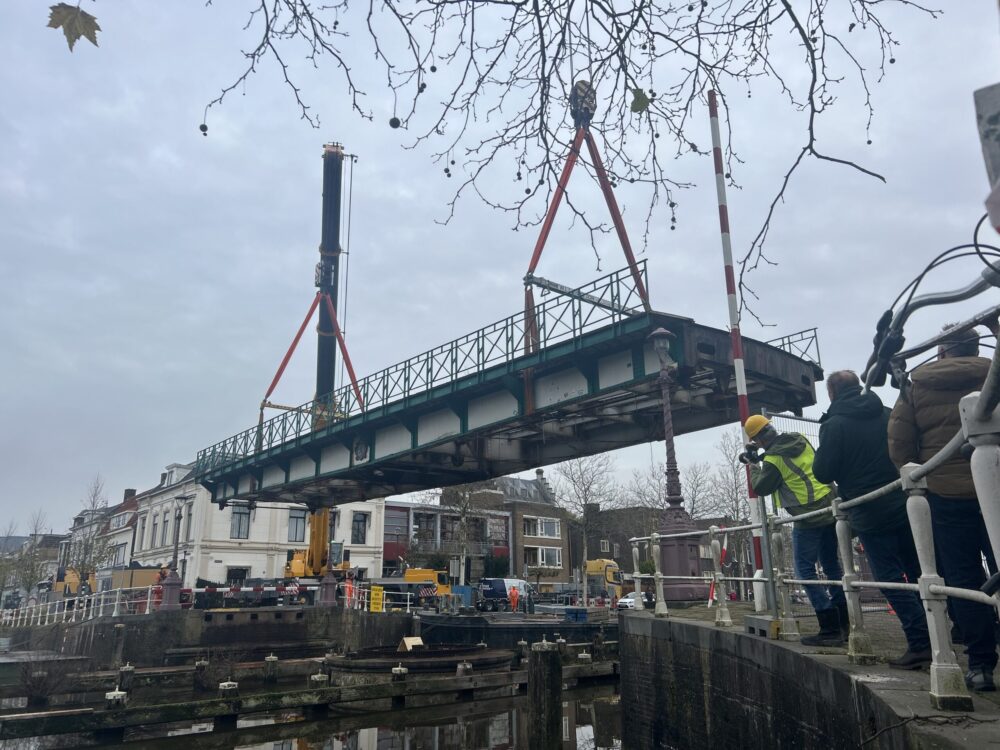 Eerste Kanaalsbrug later open: “Pas na verwijdering werd schade zichtbaar”