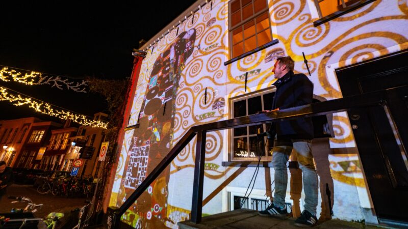 Lichtroute Decemberlicht nodigt je uit de stad met een nieuwe blik te bekijken