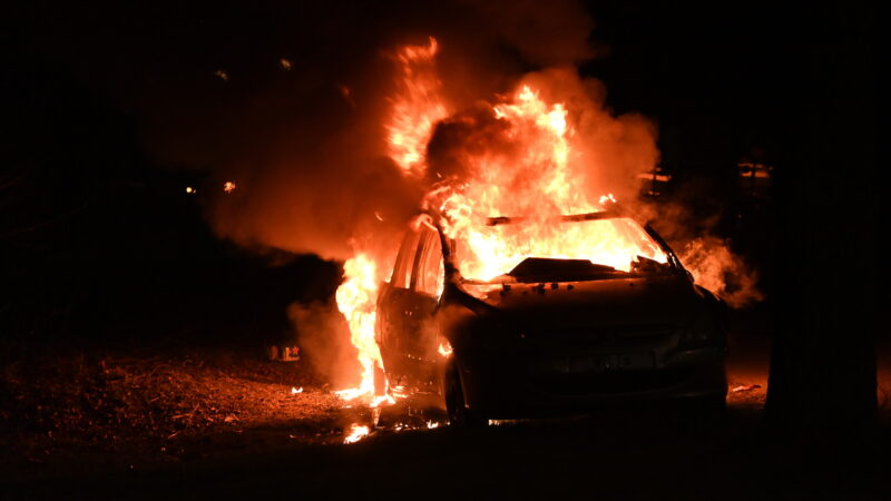 Weer auto in vlammen opgegaan in Leeuwarden