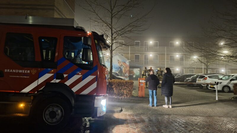 Onderzoek naar brandlucht in appartement in Leeuwarden
