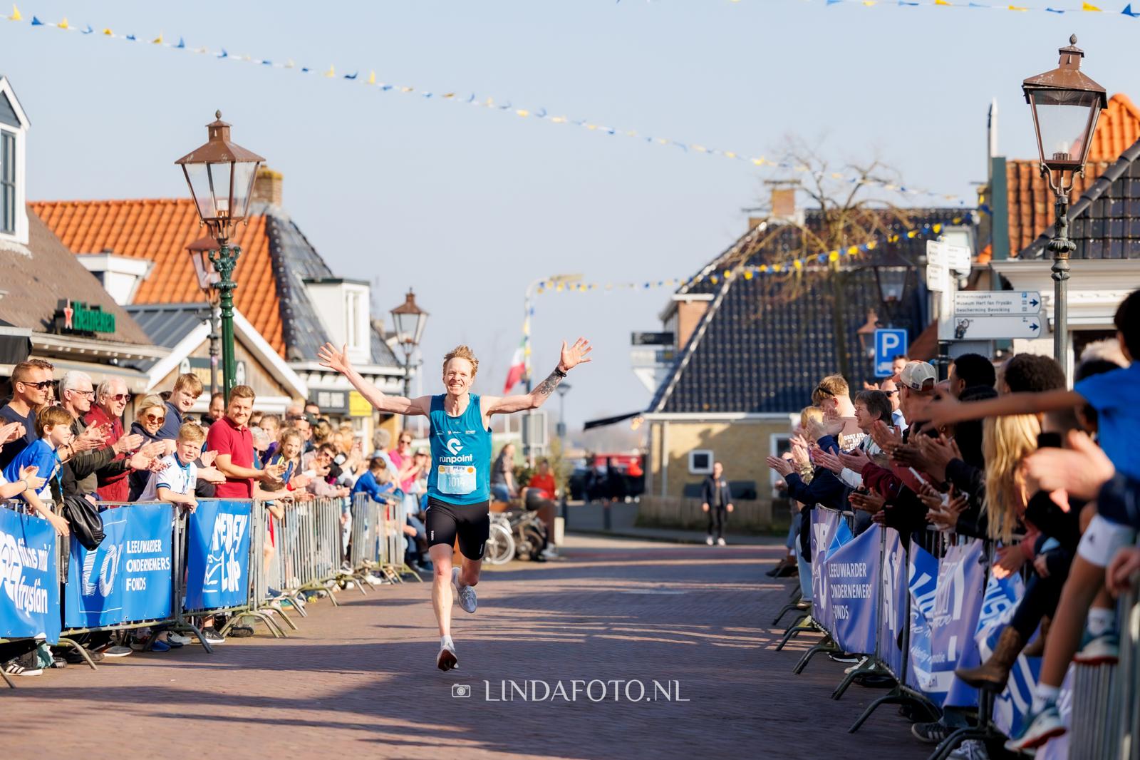 Grou maakt zich klaar voor de start: 53e Merenloop trekt volle startvelden