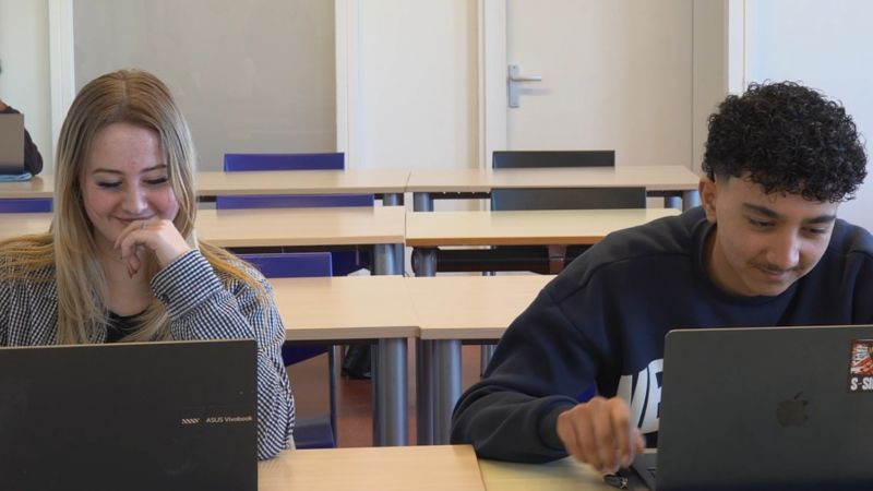 VIDEO: Stemmen studenten mee op 18 maart? Dit weten zij over de gemeenteraadsverkiezingen