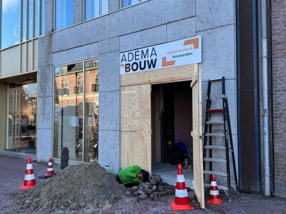 Bouw fietsenstalling op de Nieuwestad in Leeuwarden gestart