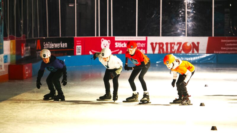 Master Frankeskoalle Frysk Kampioen Schoolschaatsen tijdens 11StedenBattle Finale in Leeuwarden