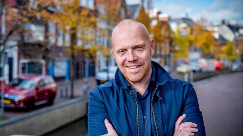 Ernstig zieke Hein de Haan stopt als wethouder van de gemeente Leeuwarden