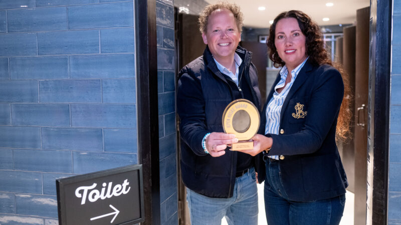 Iepen Húske | Place to Pee-award voor publieksfavoriet Fire Café-Restaurant in Leeuwarden