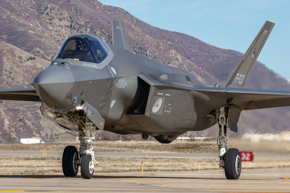 F-35-personeel van Vliegbasis Leeuwarden traint verdediging NAVO met Amerikanen in Utah