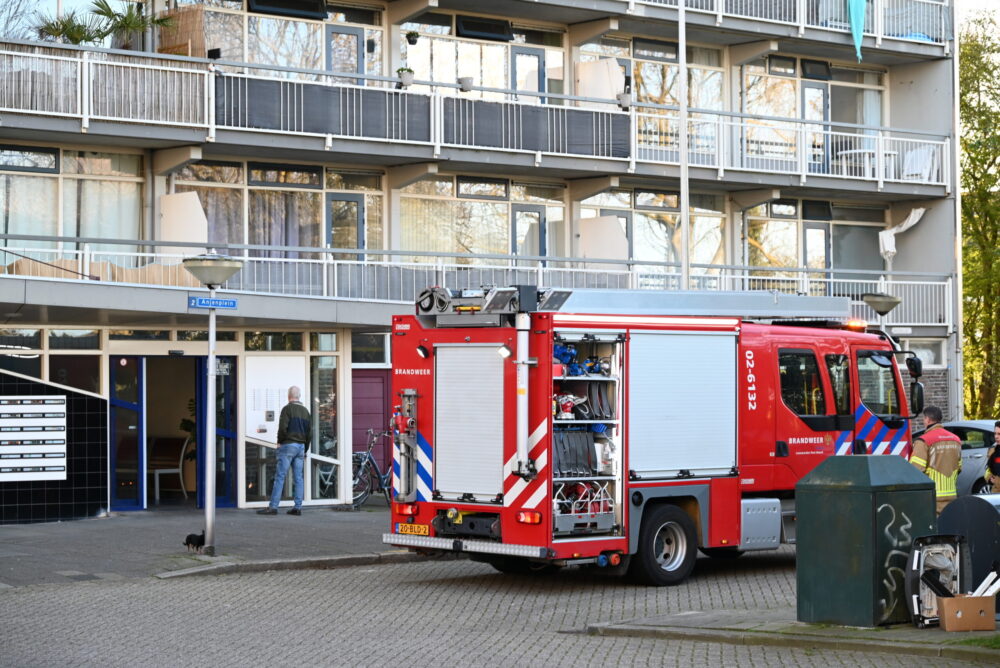 Brandweer onderzoekt melding van brand in Leeuwarden